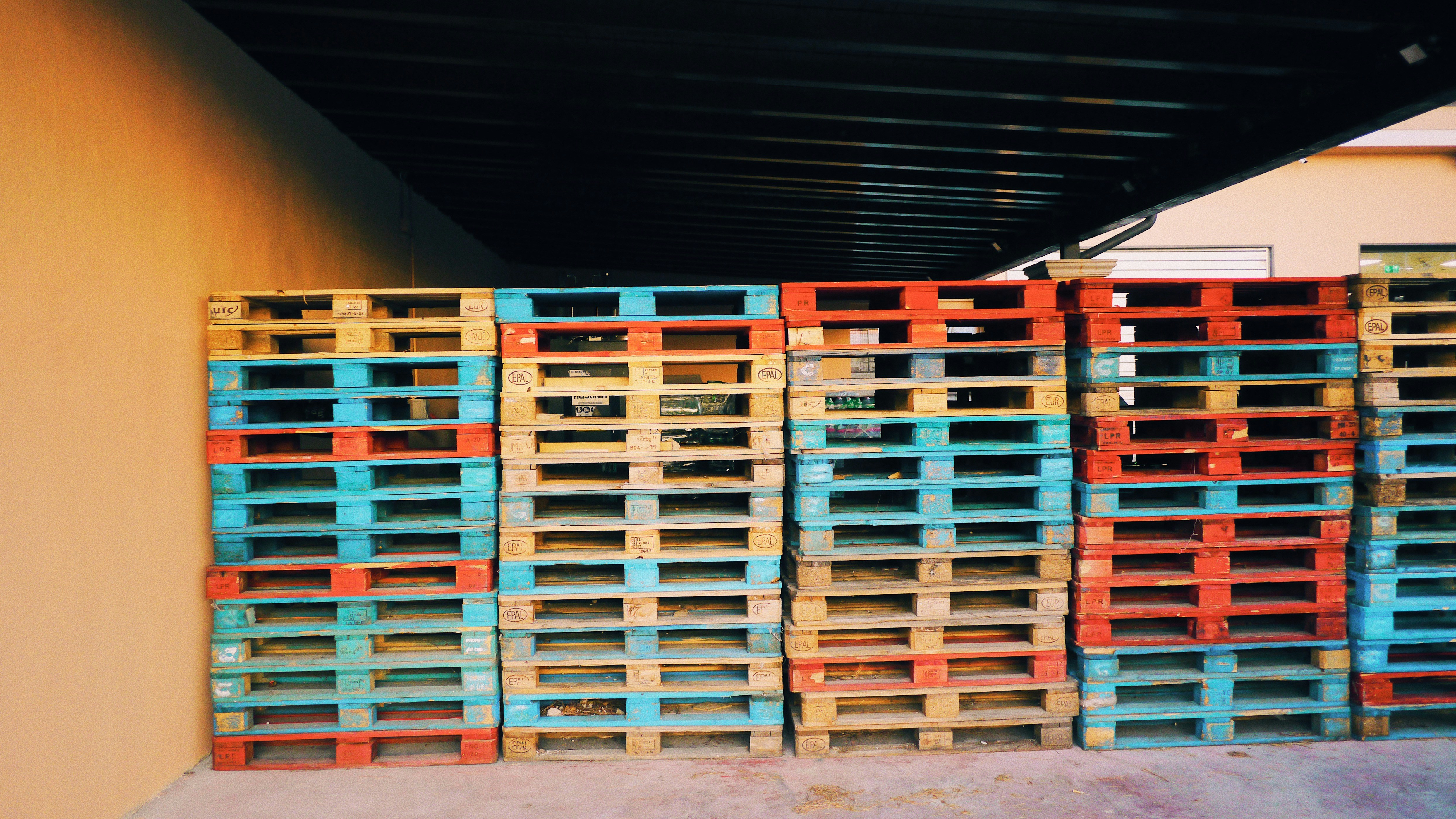 Plastic Pallet Sales